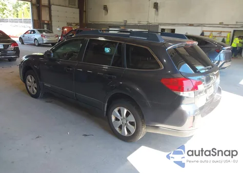 2011 Subaru Outback 2.5I Premium z USA, uszkodzony, nr VIN 4S4BRBCCXB3375603